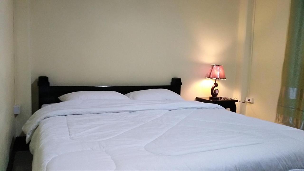 Apartment Thidathip Вьентьян Экстерьер фото