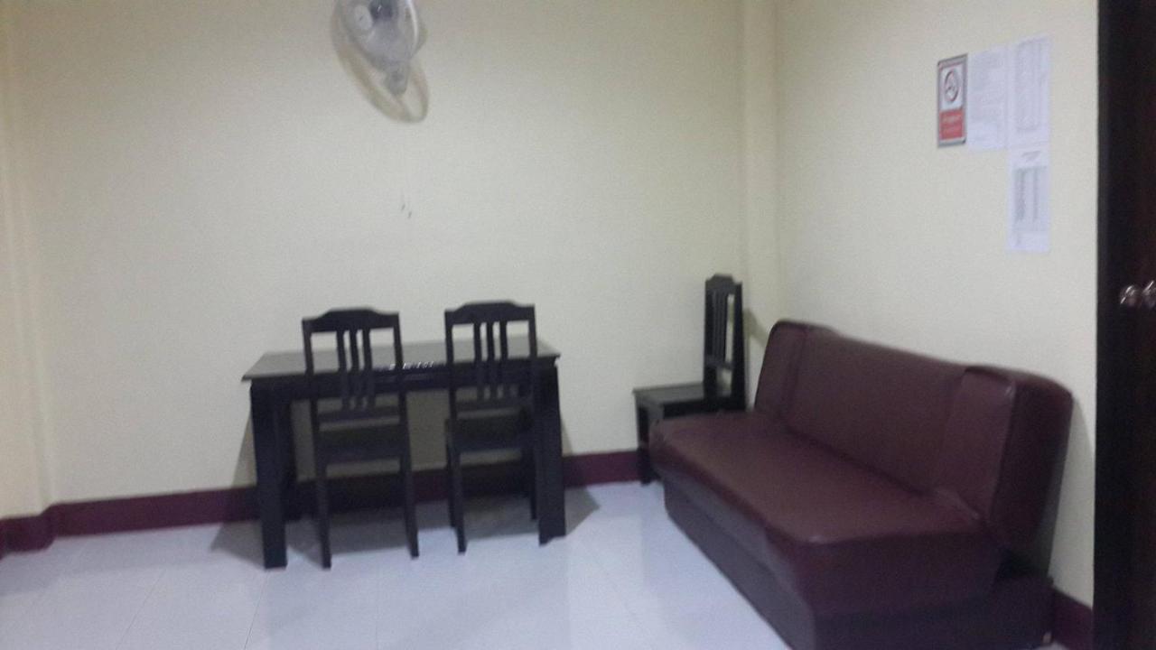 Apartment Thidathip Вьентьян Экстерьер фото